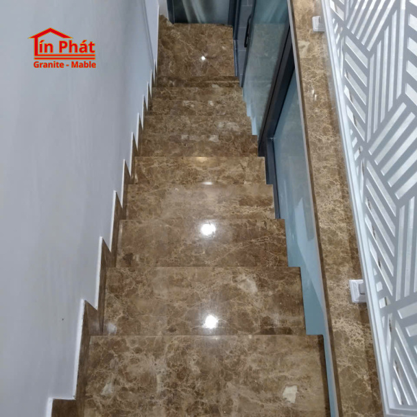 Đá cầu thang Marble Nâu Dark Emperador Bề Mặt Bóng