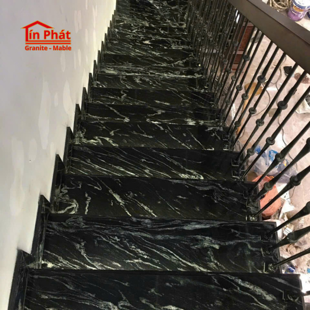 Đá cầu thang Granite Xanh Vân Băng Cổ Điển