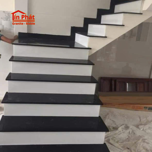 Đá cầu thang Đen Tuyền Cổ Trắng Tối Giản