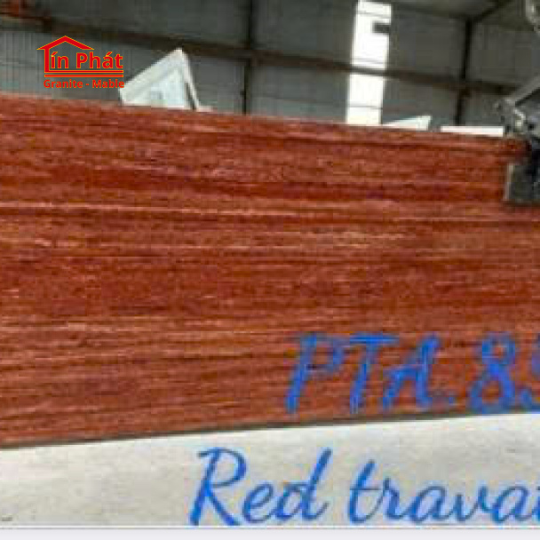 Red travatine